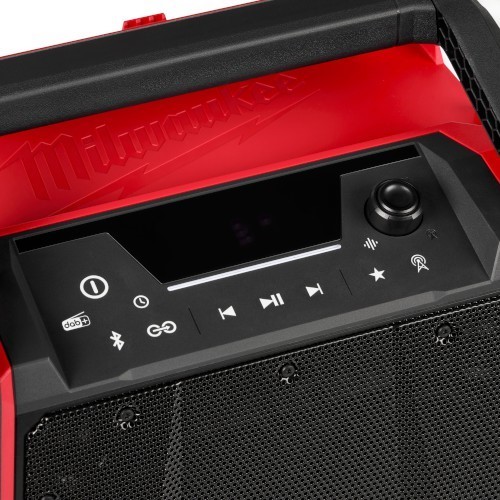 M18 PACKOUT COMPACT RADIO + CHARGER DAB+(TOOL ONLY)